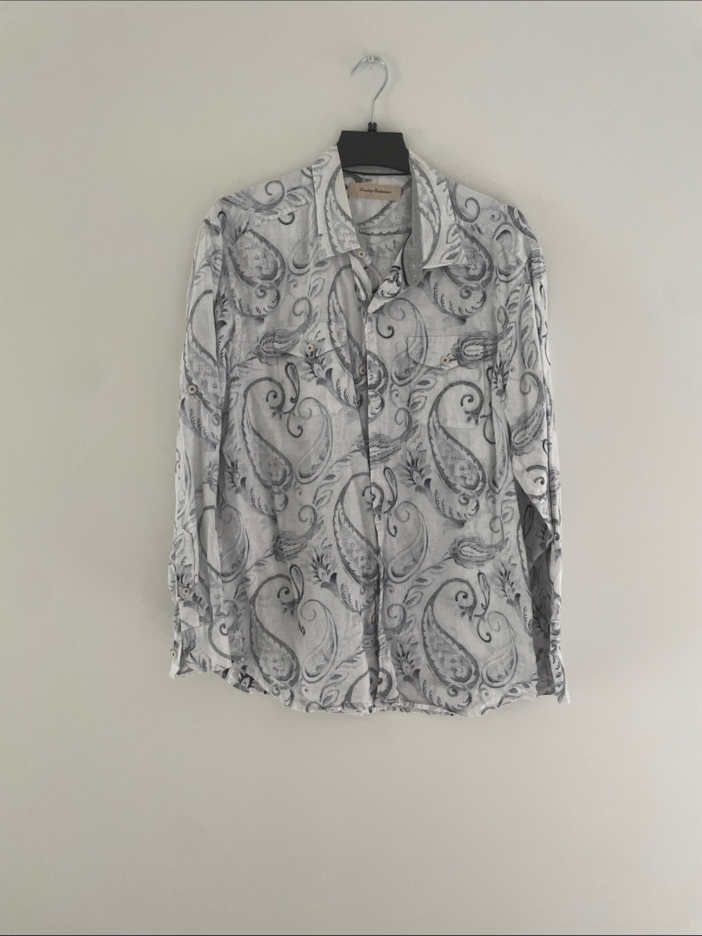 Tommy Bahama White and Gray Paisley Button-Up Shirt